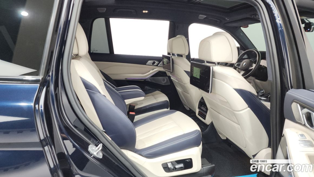 BMW X7 M50i 6STR, 2022