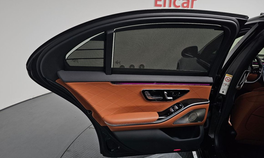 Mercedes-Benz S-Class S500L 4MATIC, 2022