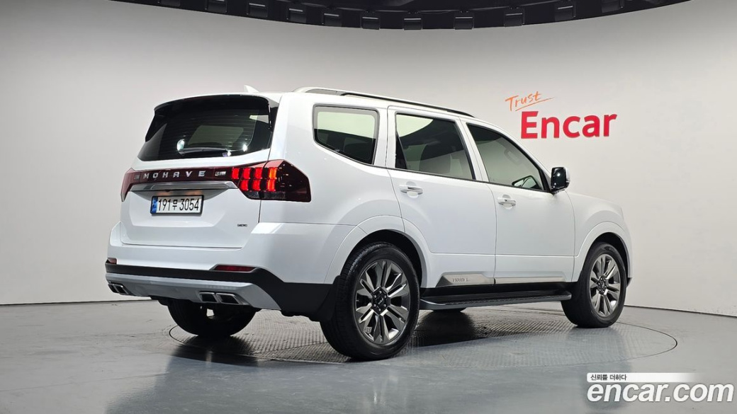 Kia Mohave Diesel 3.0 4WD 7-Seater, 2023