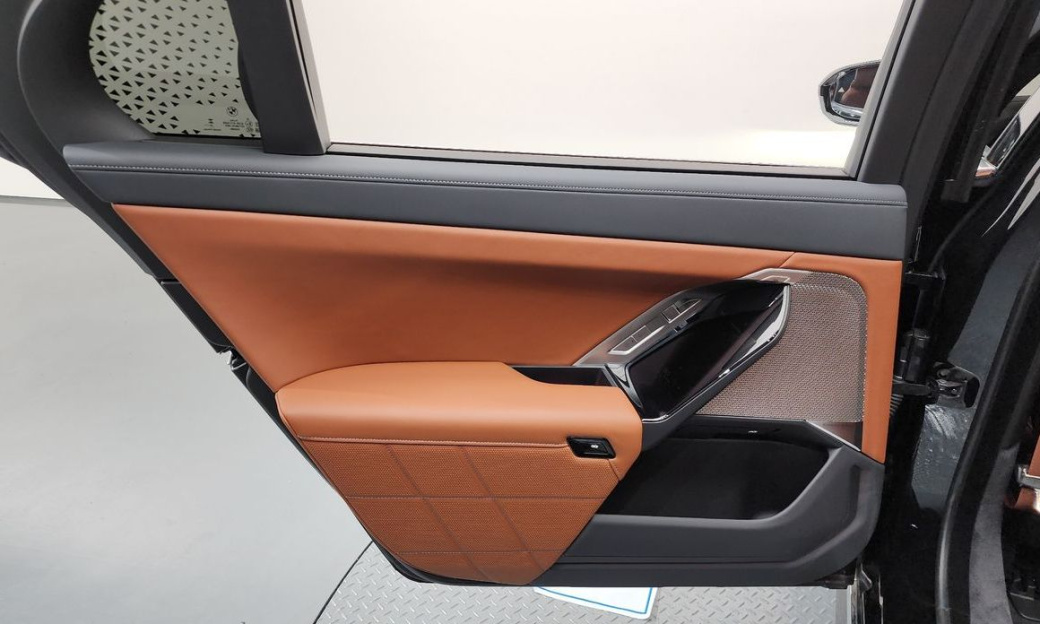 BMW 7-Series 740d xDrive M Sport, 2025
