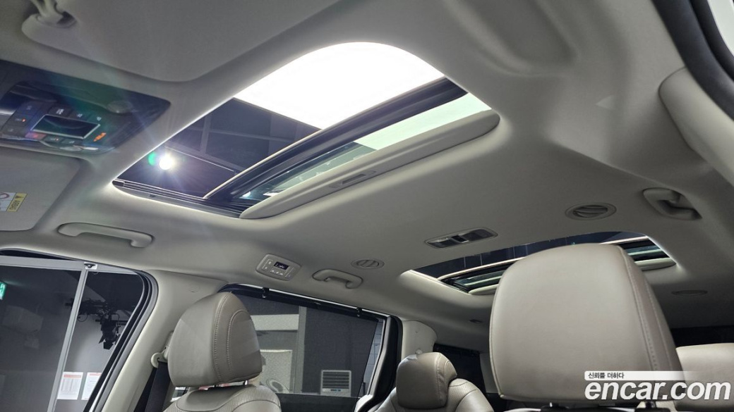 Kia Carnival 9-Seater Noblesse, 2024