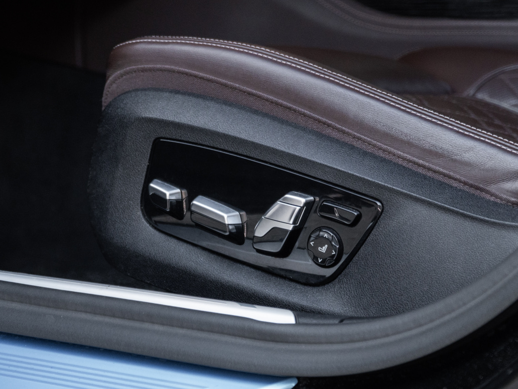 BMW 7 серия 3.0 AT, 2019, 167 000 км