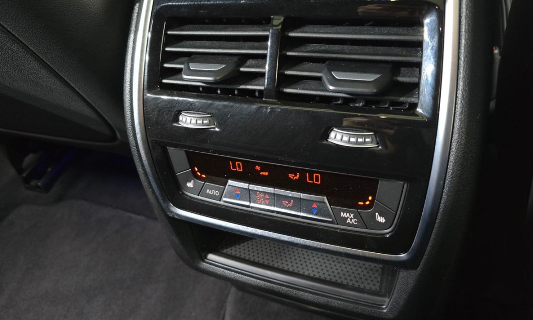 BMW X6 xDrive40i M Sport, 2025