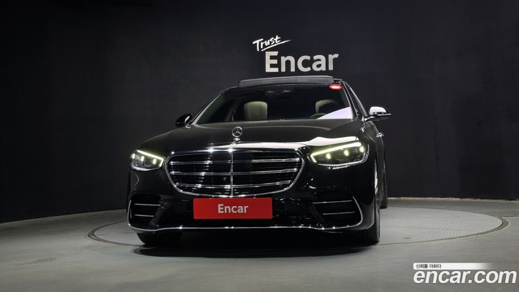 Mercedes-Benz S-Class S500L 4MATIC, 2023