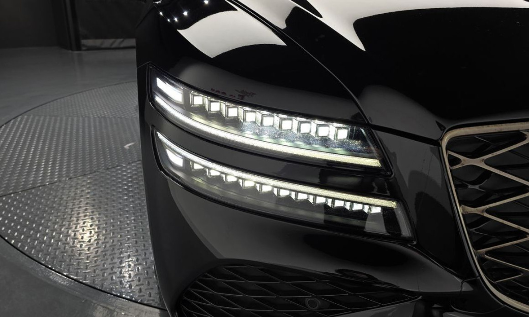 Genesis G80 Gasoline 2.5 Turbo AWD, 2025