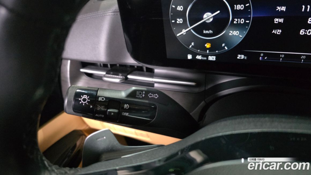 Kia Carnival 7-Seater Signature, 2022