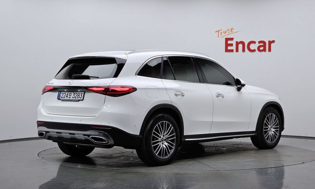 Mercedes-Benz GLC-Class GLC 300 4MATIC Avantgarde, 2025