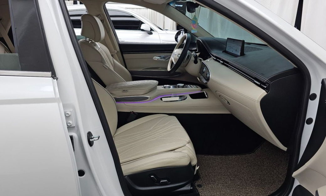 Genesis GV70 2.5T Gasoline AWD, 2024