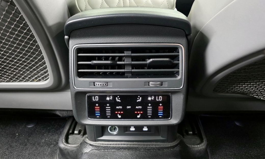 Audi Q7 55 TFSI Quattro Premium, 2022