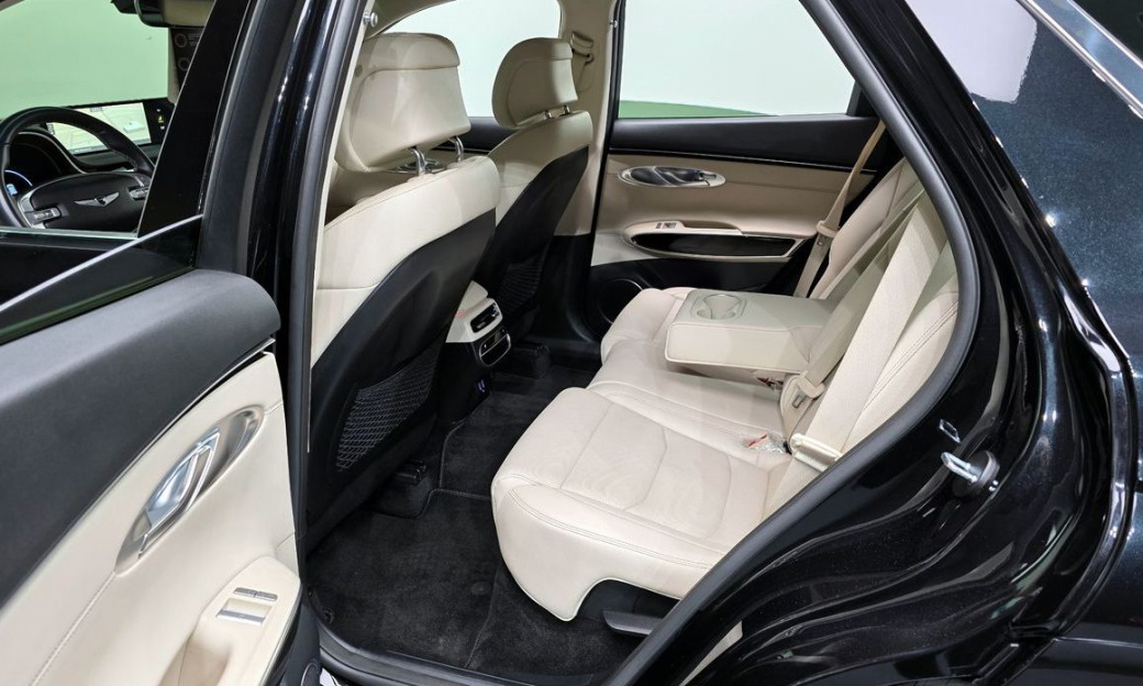 Genesis GV70 2.5T Gasoline AWD, 2024