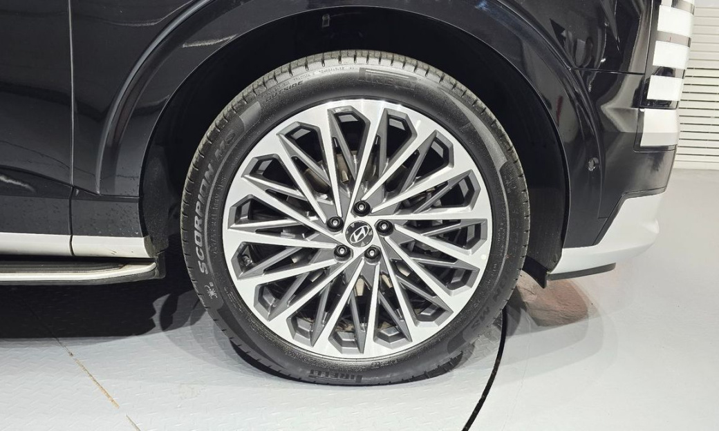 Hyundai Palisade Gasoline 2.5T 4WD 9-Seater, 2025