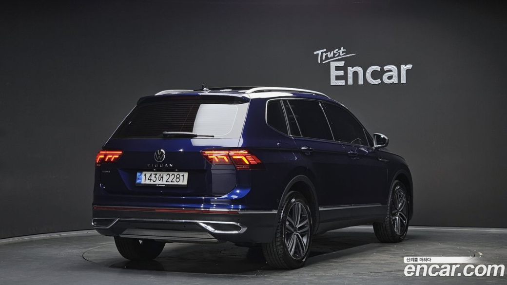 Volkswagen Tiguan 2.0 TSI Prestige, 2022