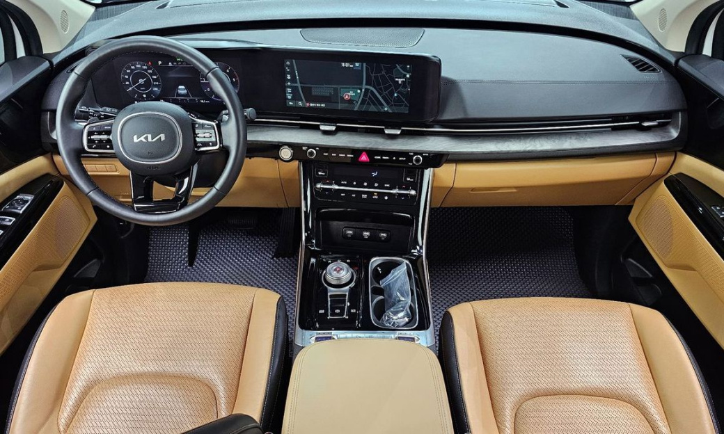 Kia Carnival 9-Seater Noblesse, 2023