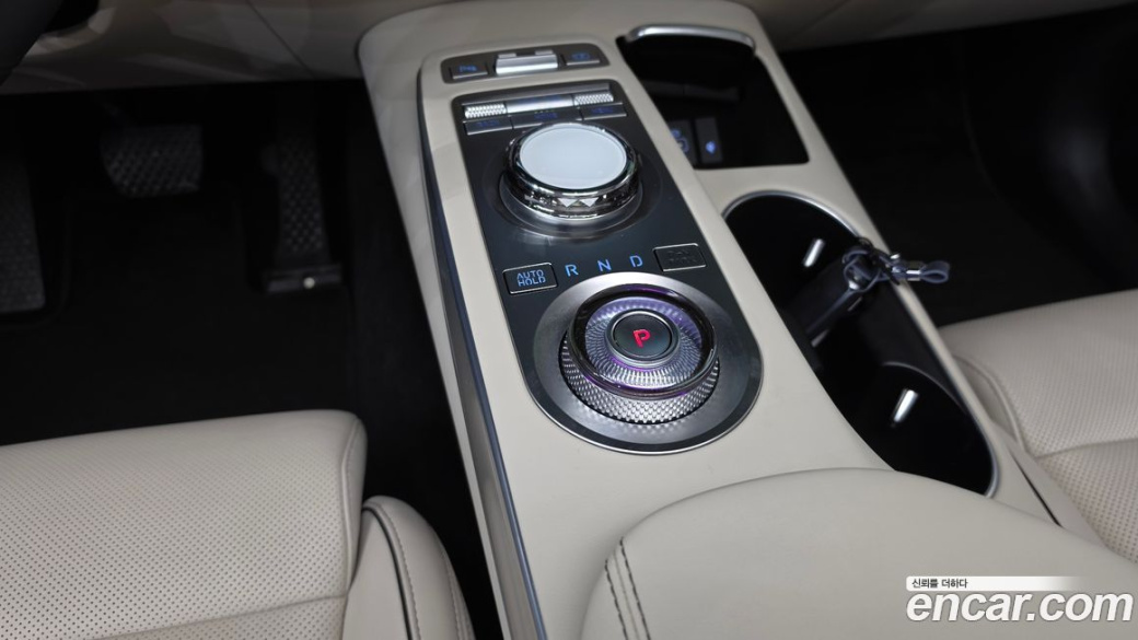 Genesis GV70 2.5T Gasoline AWD, 2023