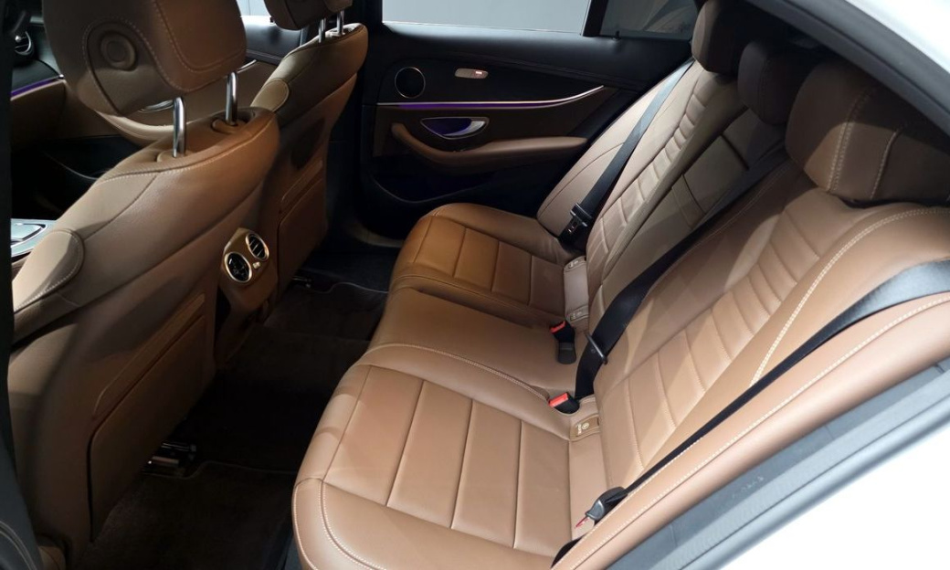 Mercedes-Benz E-Class E250 AMG Line, 2023