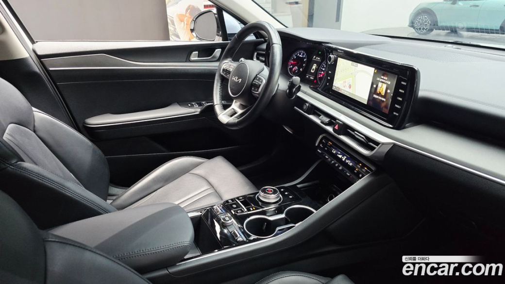 Kia K5 2.0, 2023