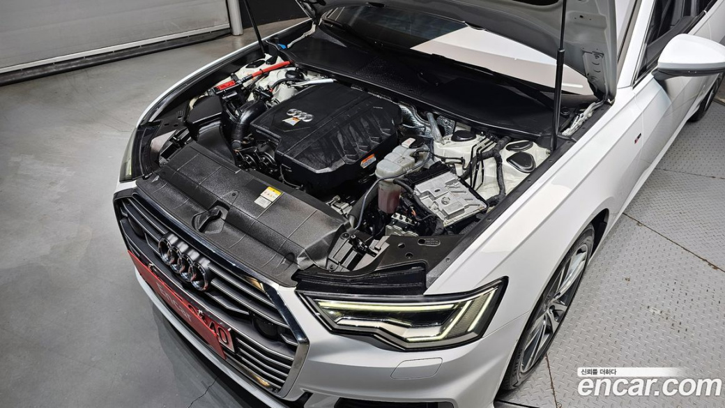 Audi A6 45 TFSI Premium, 2022