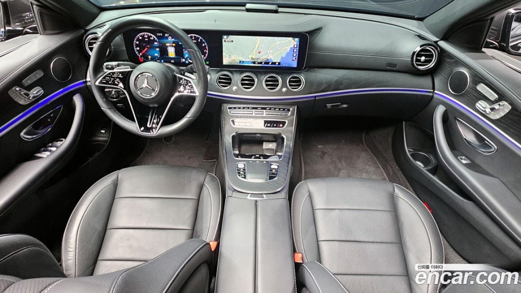Mercedes-Benz E-Class E250 AMG Line, 2023