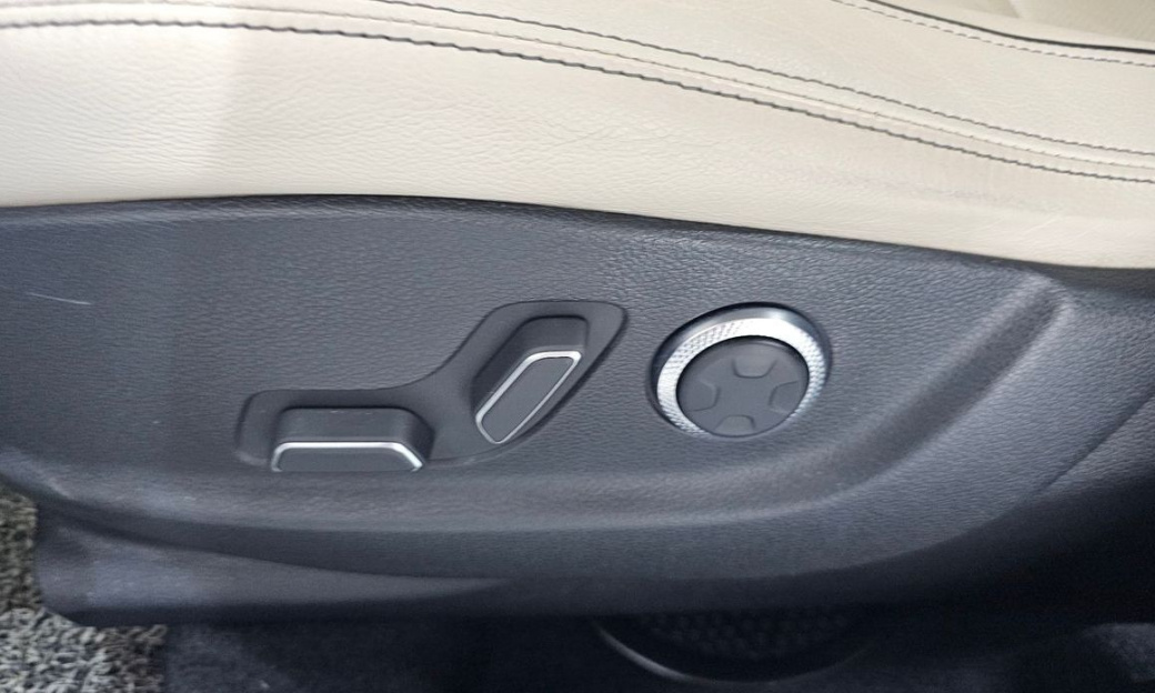 Genesis GV70 2.5T Gasoline 2WD, 2022