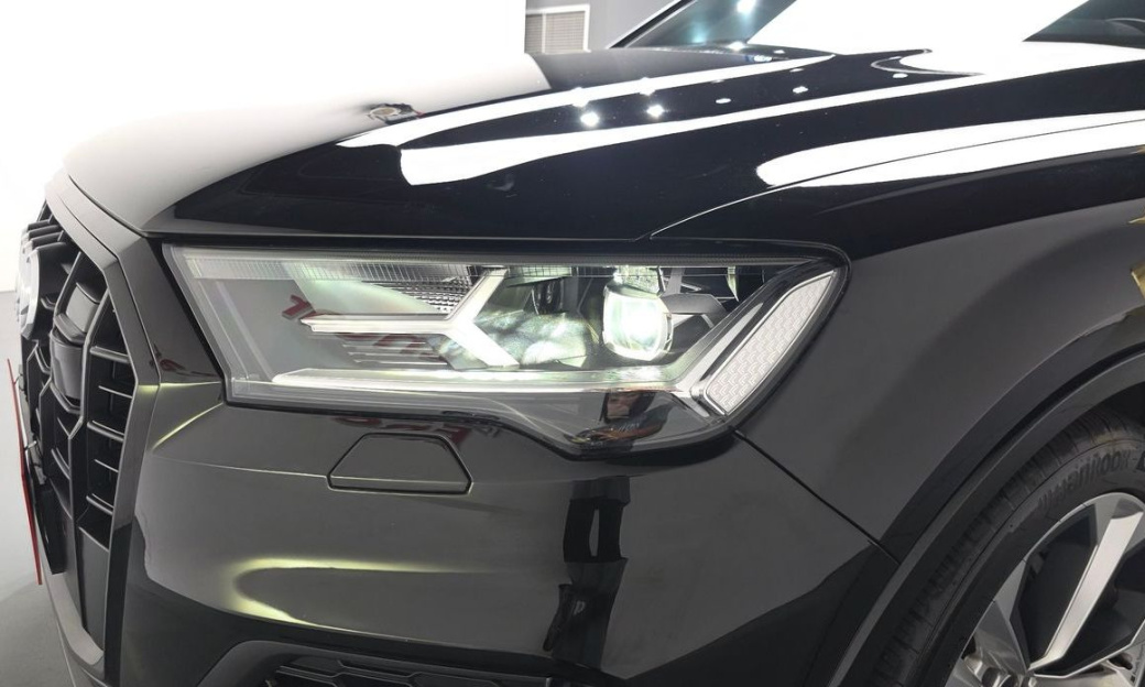Audi Q7 55 TFSI Quattro Premium, 2022