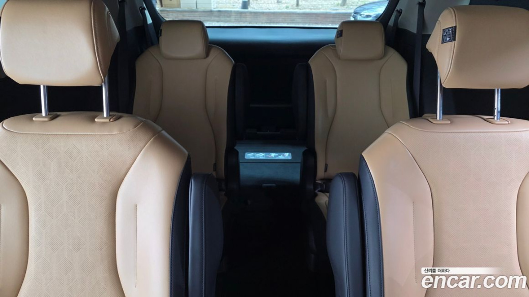 Kia Carnival 9-Seater Noblesse, 2023