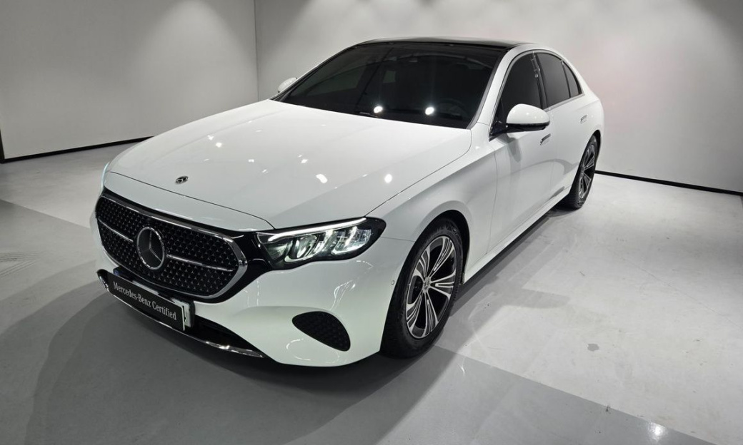 Mercedes-Benz E-Class E200 Avantgarde, 2025