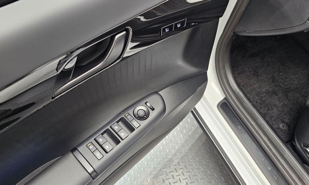 Hyundai Grandeur 2,5 Gasoline 2WD, 2025