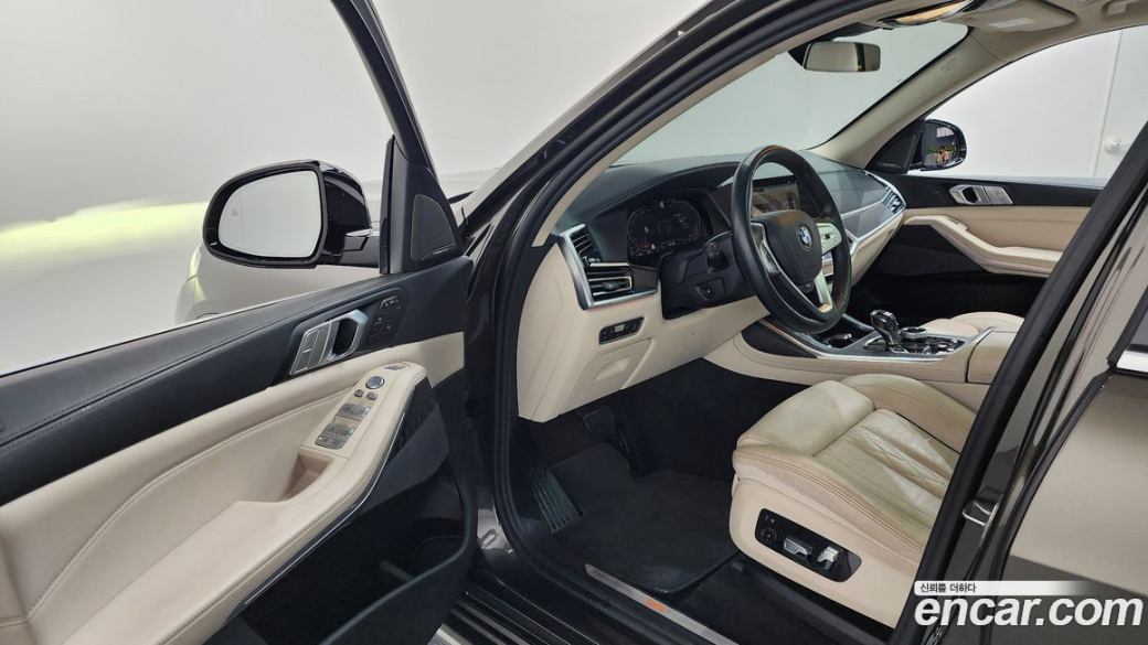 BMW X7 xDrive 40d Design Pure Excellence 7-Seater, 2022