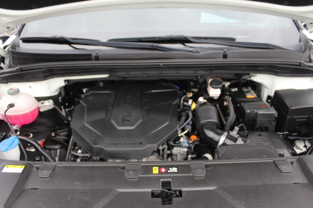 Kia Carnival 9-Seater Signature, 2023