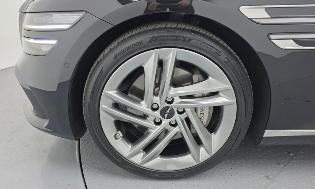 Genesis G80 Gasoline 2.5 Turbo AWD, 2025