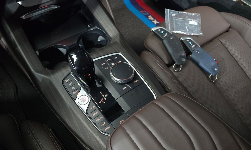 BMW X4 xDrive20i xLine, 2024