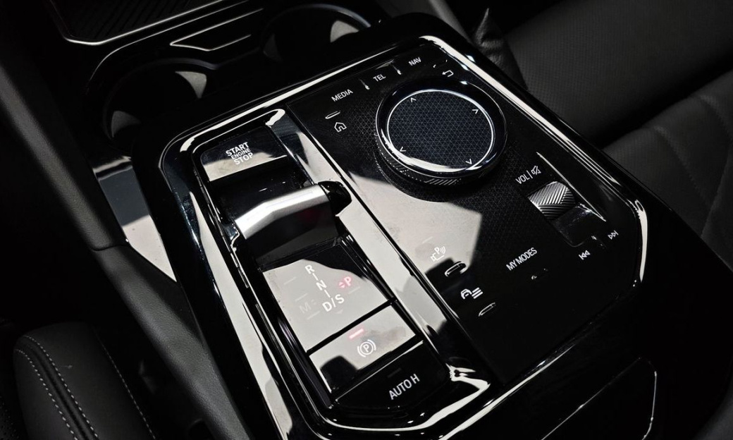 BMW 5-Series 520i M Sport, 2024