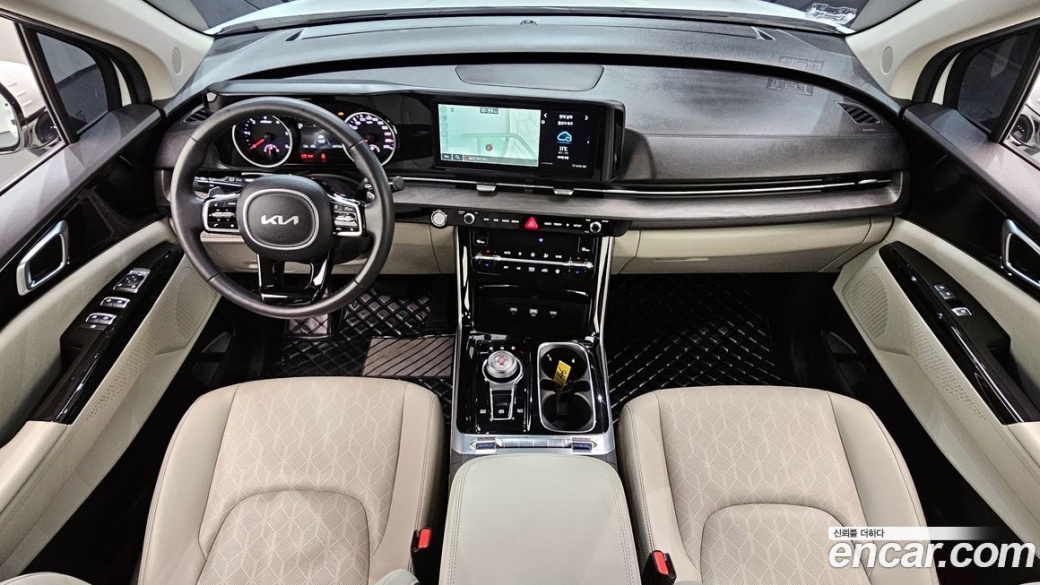 Kia Carnival 9-Seater Noblesse, 2023