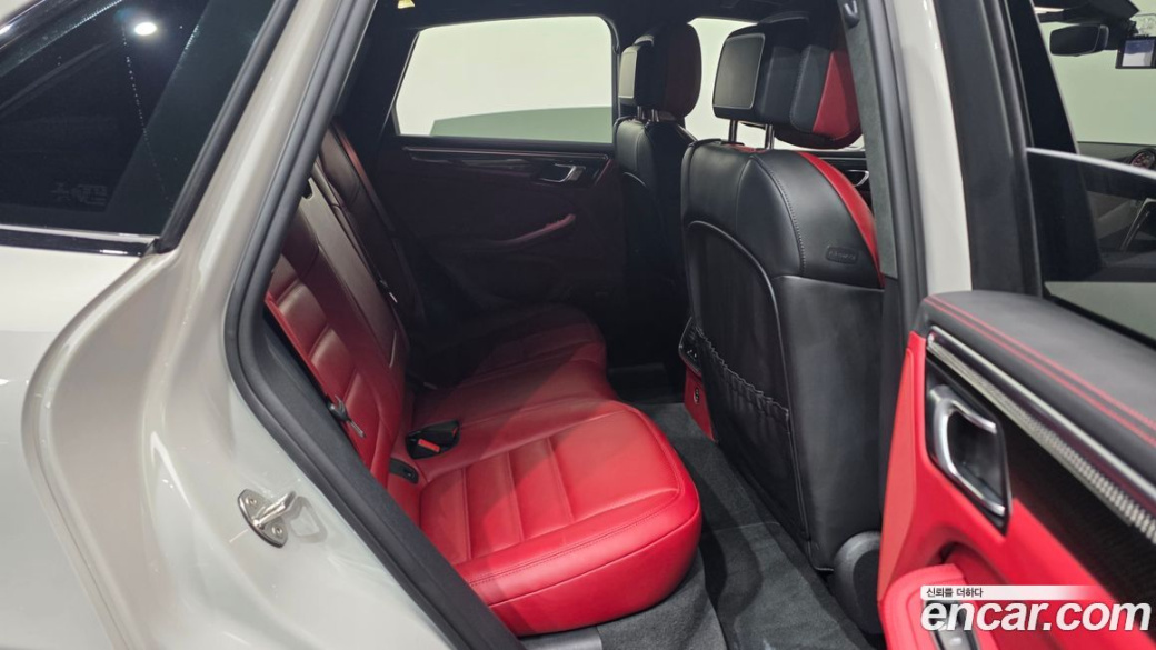 Porsche Macan 2.9 GTS, 2023