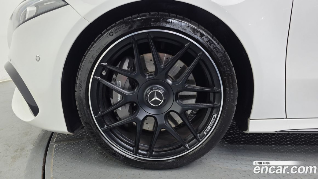 Mercedes-Benz A-Class AMG A45 4MAITC+ Hatchback, 2023