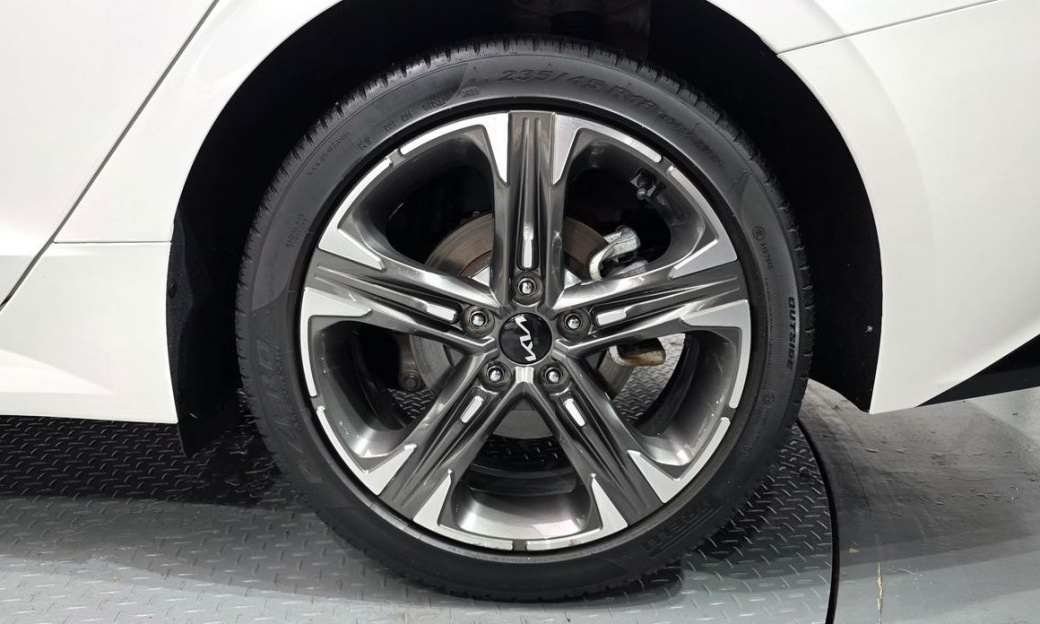 Kia K5 2.0, 2022