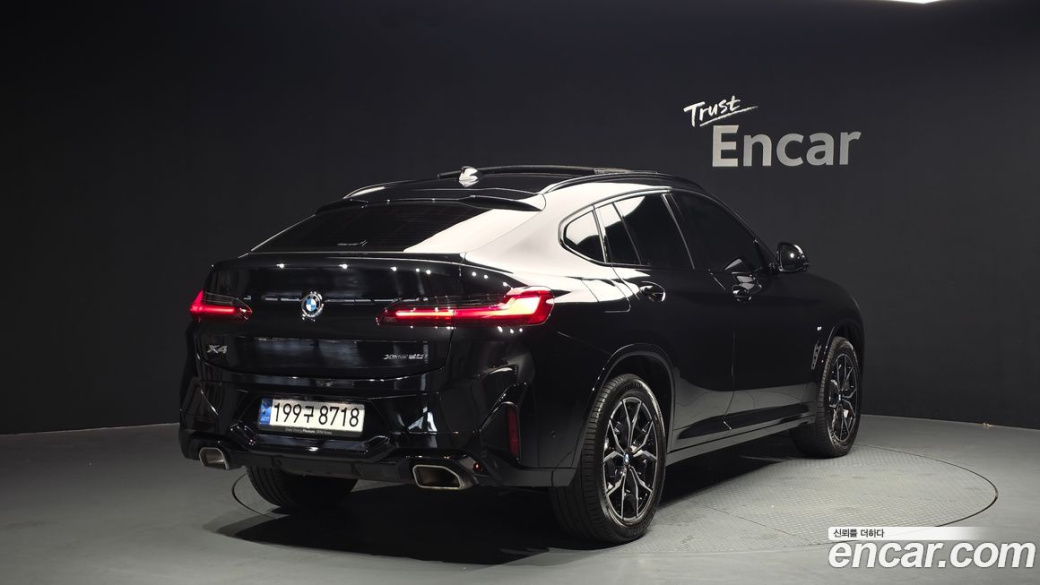 BMW X4 xDrive20i M Sport, 2024