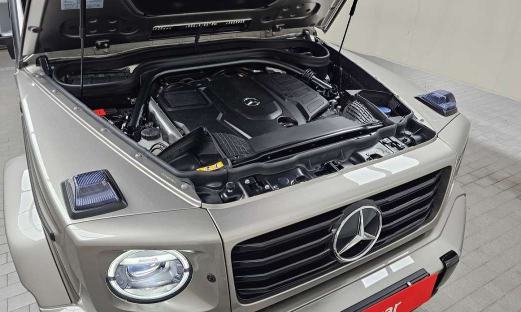 Mercedes-Benz G-Class G450d, 2025