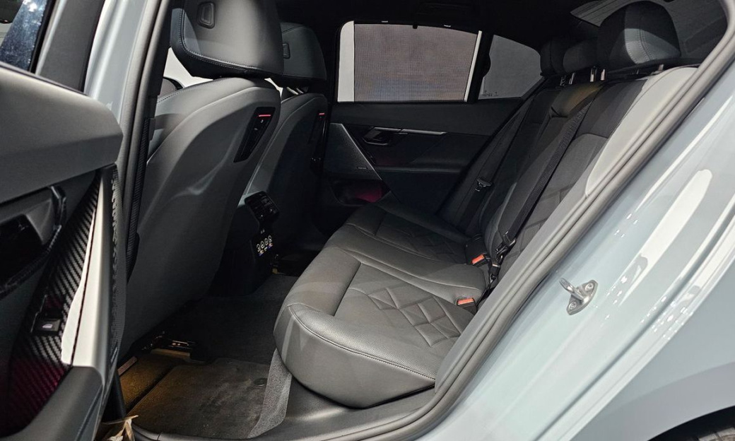 BMW 5-Series 530i xDrive M Sport, 2024