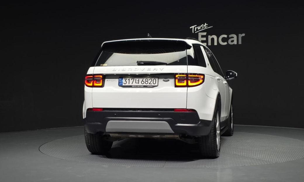 Land Rover Discovery Sport P250 SE, 2022