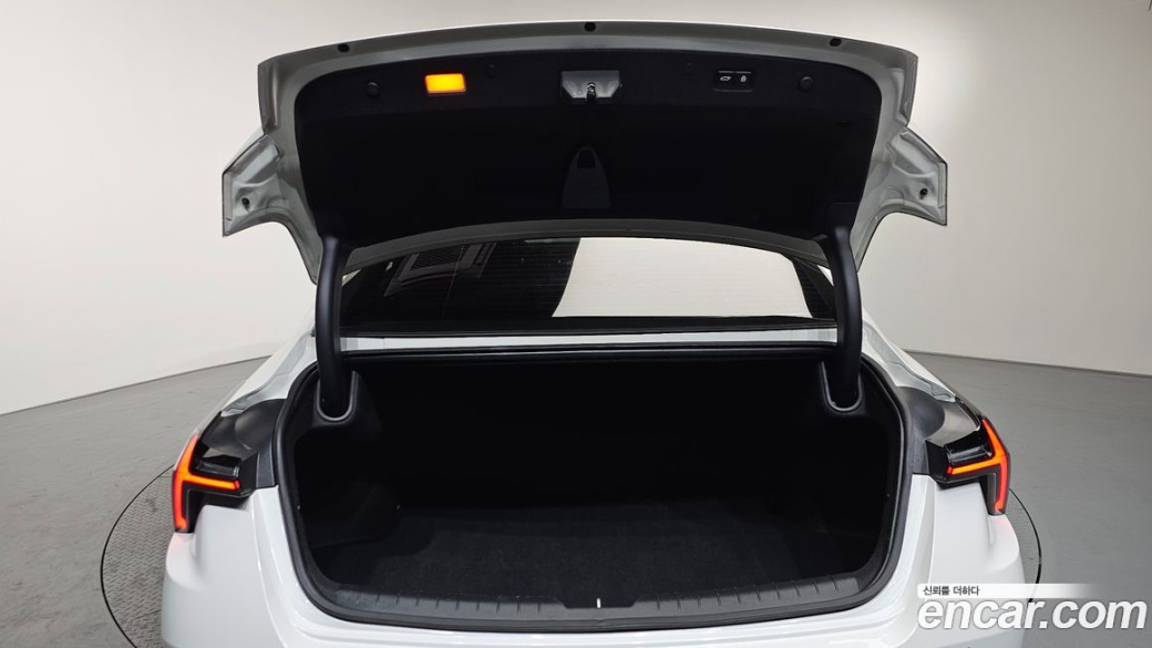 Kia K8 2.5 Gasoline 2WD, 2025