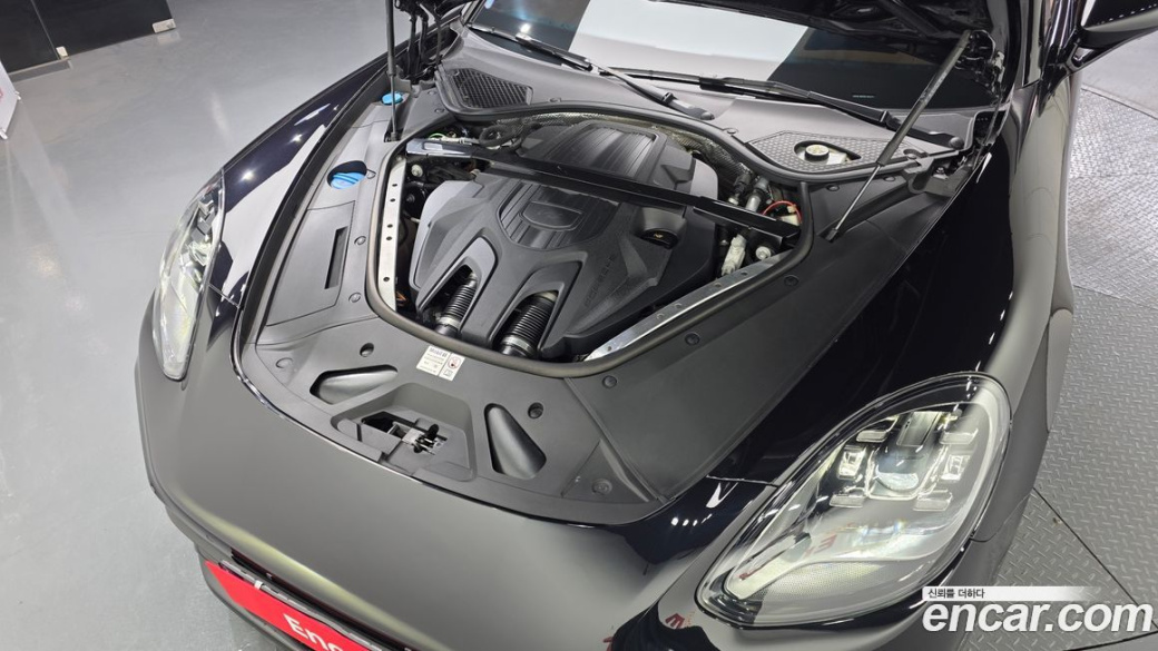 Porsche Panamera 2.9 AWD Platinum Edition, 2023