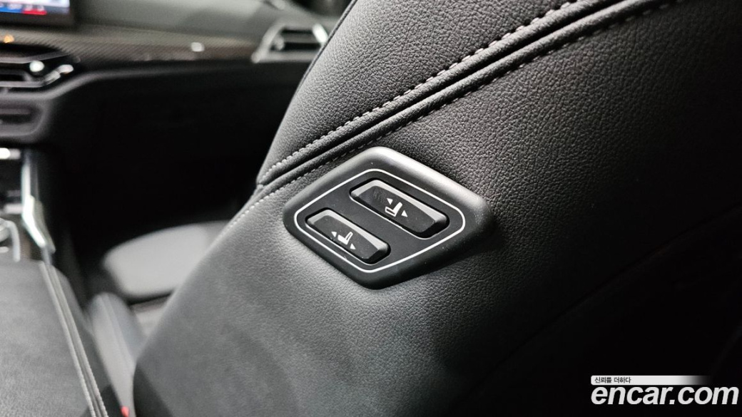 BMW 3-Series M340i Pro, 2025