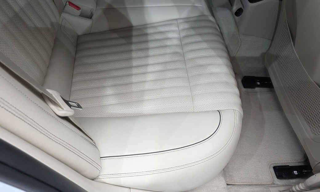 Genesis G70 Gasoline 2.0T 4WD, 2022