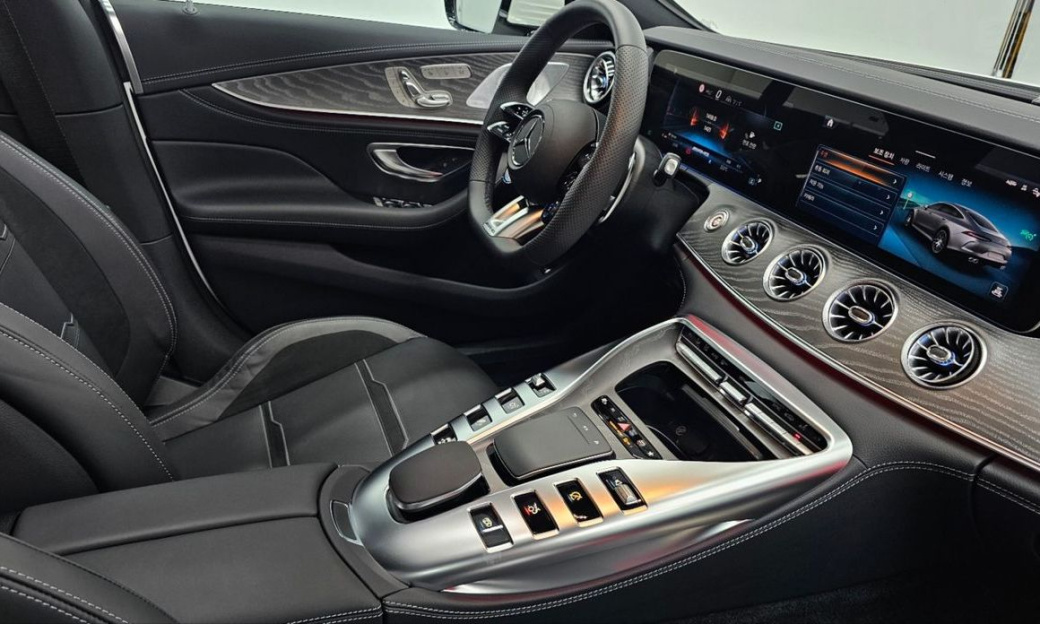 Mercedes-Benz AMG GT 4Door 43 4MATIC+, 2025