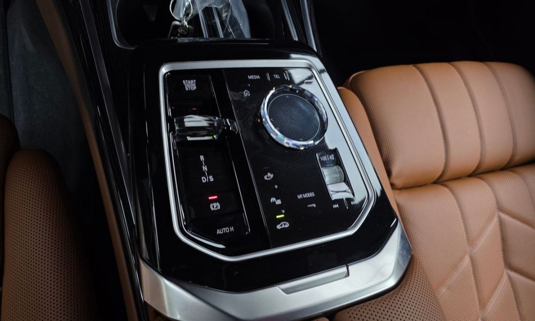 BMW 7-Series 740i xDrive M Sport Limited, 2025