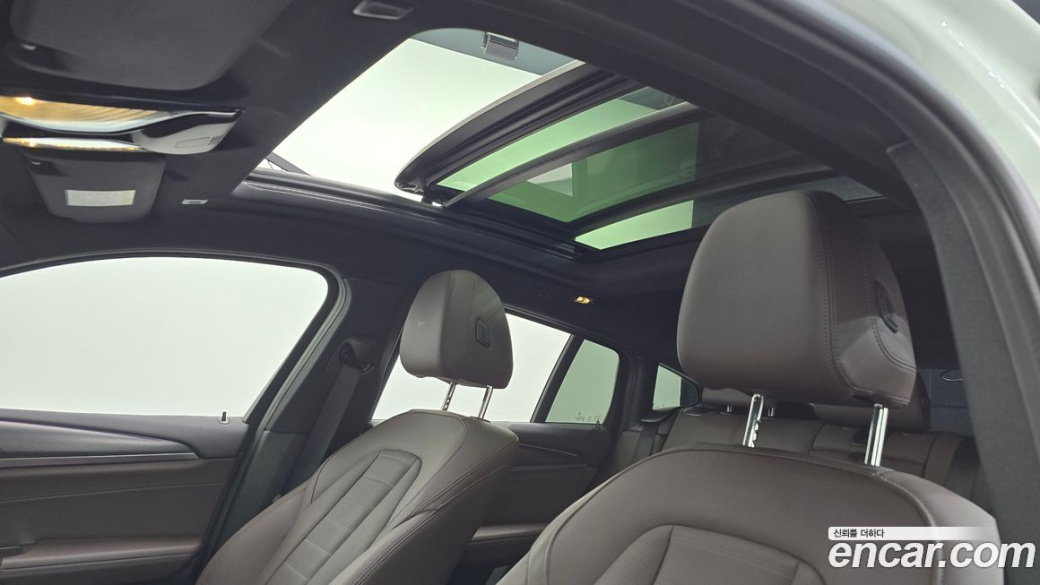 BMW X4 xDrive20i M Sport, 2022