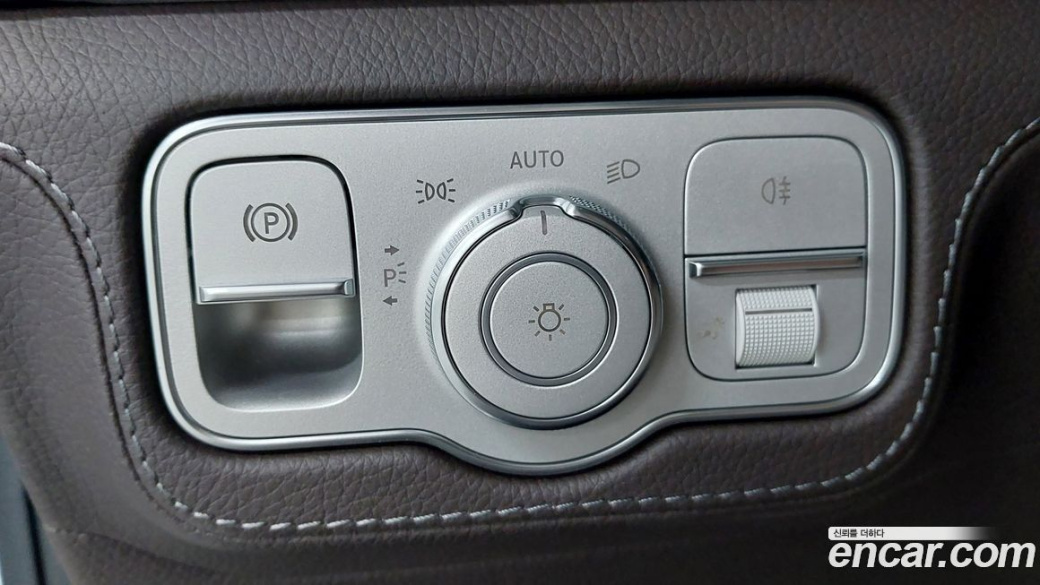 Mercedes-Benz GLE-Class GLE300d 4MATIC, 2023