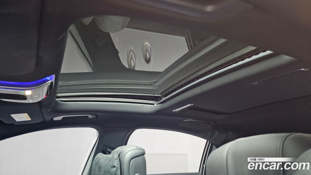 Mercedes-Benz S-Class S500L 4MATIC, 2022