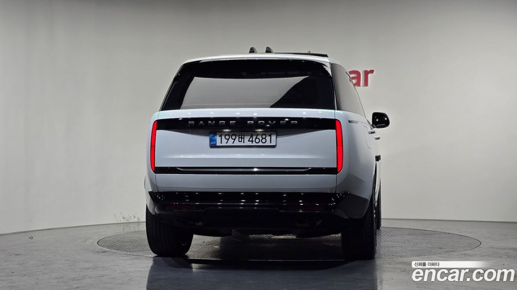 Land Rover Range Rover P530 Autobiography Long Wheel Base, 2025